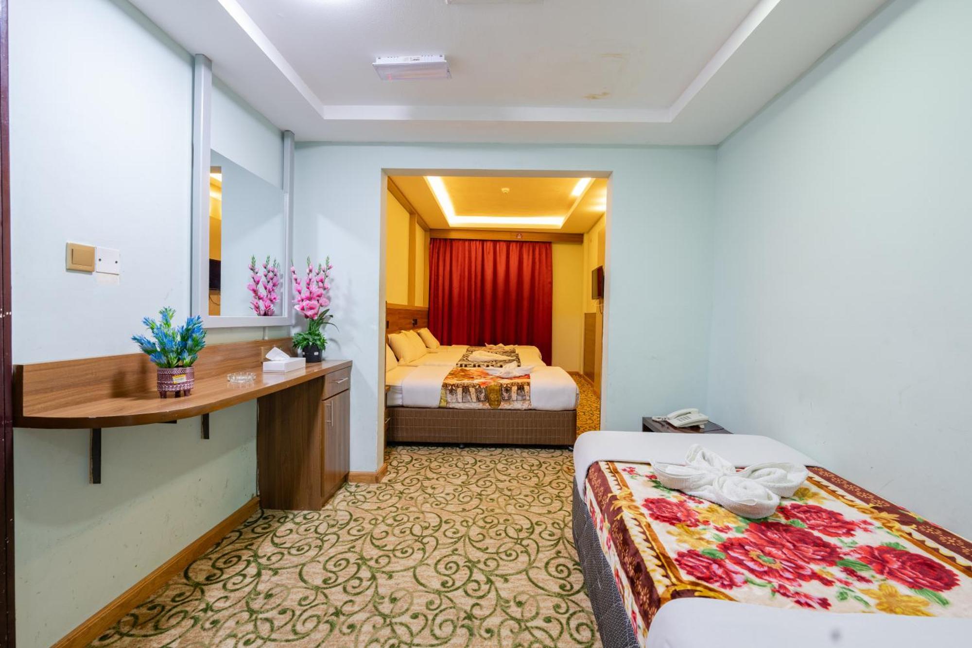 Tanha Hotel Dubaï Extérieur photo