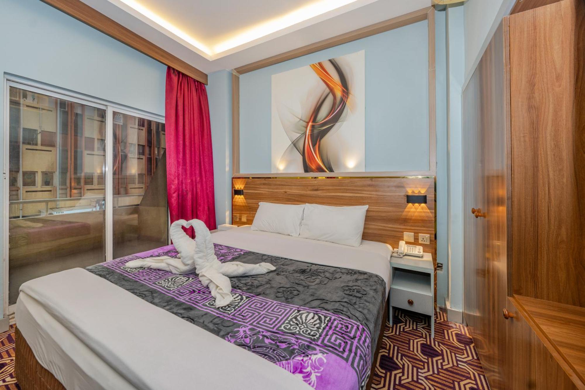 Tanha Hotel Dubaï Extérieur photo