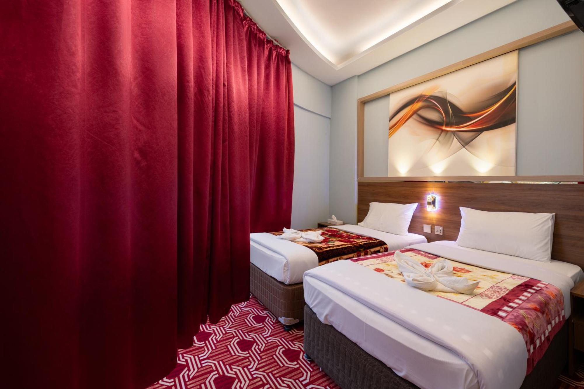 Tanha Hotel Dubaï Extérieur photo