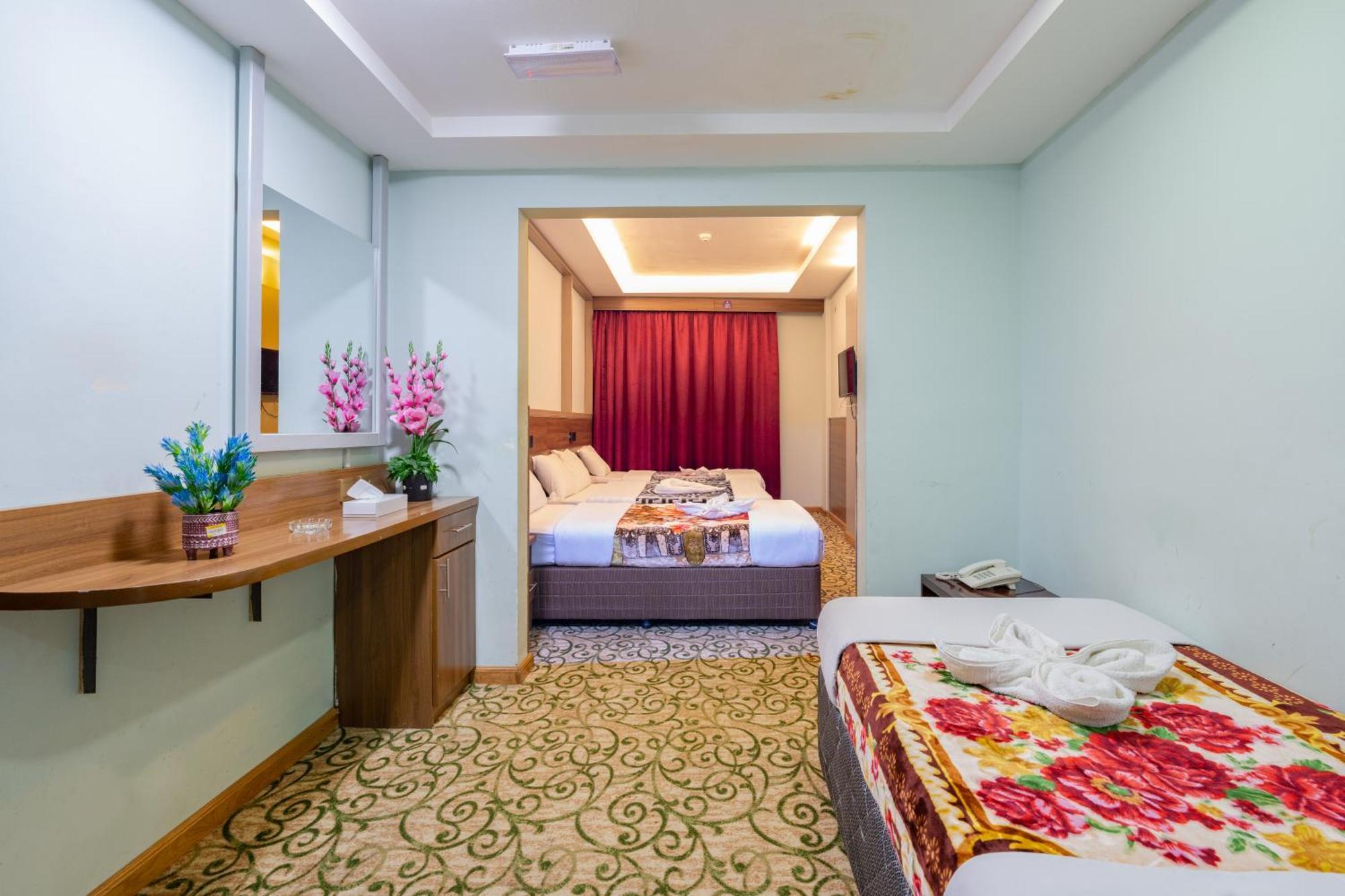 Tanha Hotel Dubaï Extérieur photo